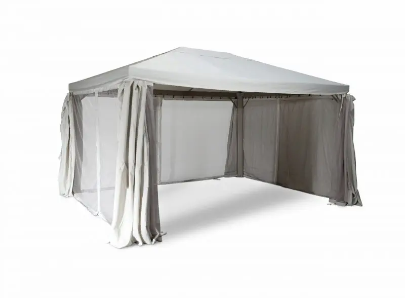 Silla de jardín madera y cuerda beige